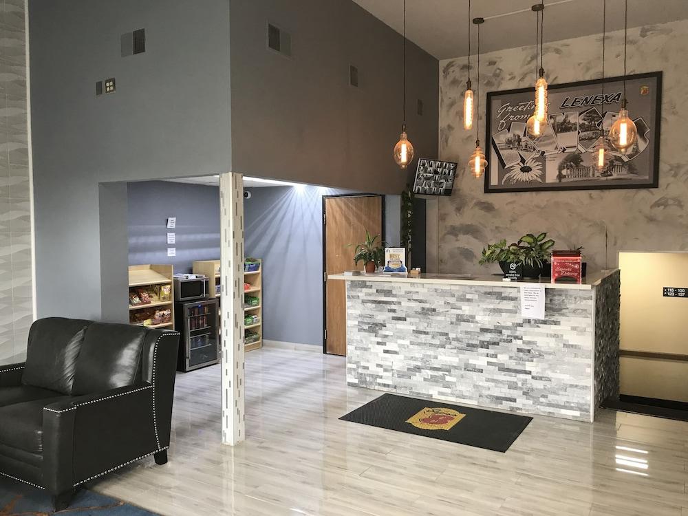 Super 8 By Wyndham Lenexa Overland Park Area/Mall Area Kültér fotó