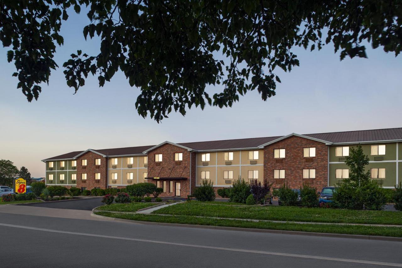 Super 8 By Wyndham Lenexa Overland Park Area/Mall Area Kültér fotó