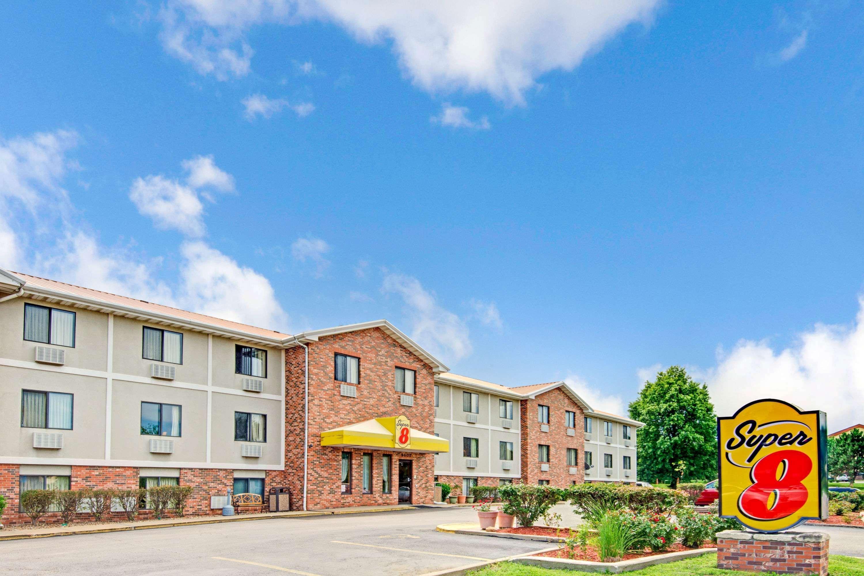 Super 8 By Wyndham Lenexa Overland Park Area/Mall Area Kültér fotó