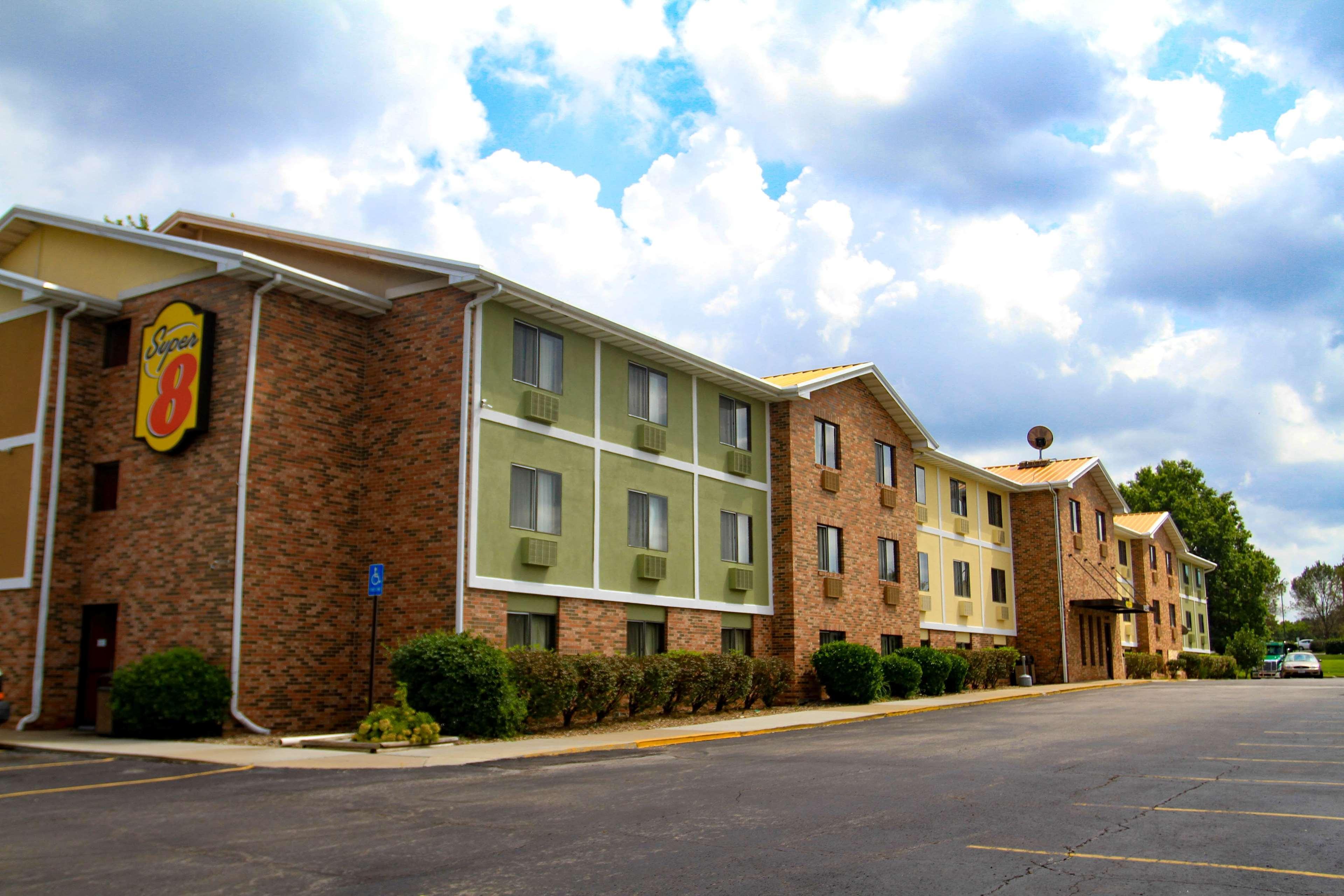 Super 8 By Wyndham Lenexa Overland Park Area/Mall Area Kültér fotó