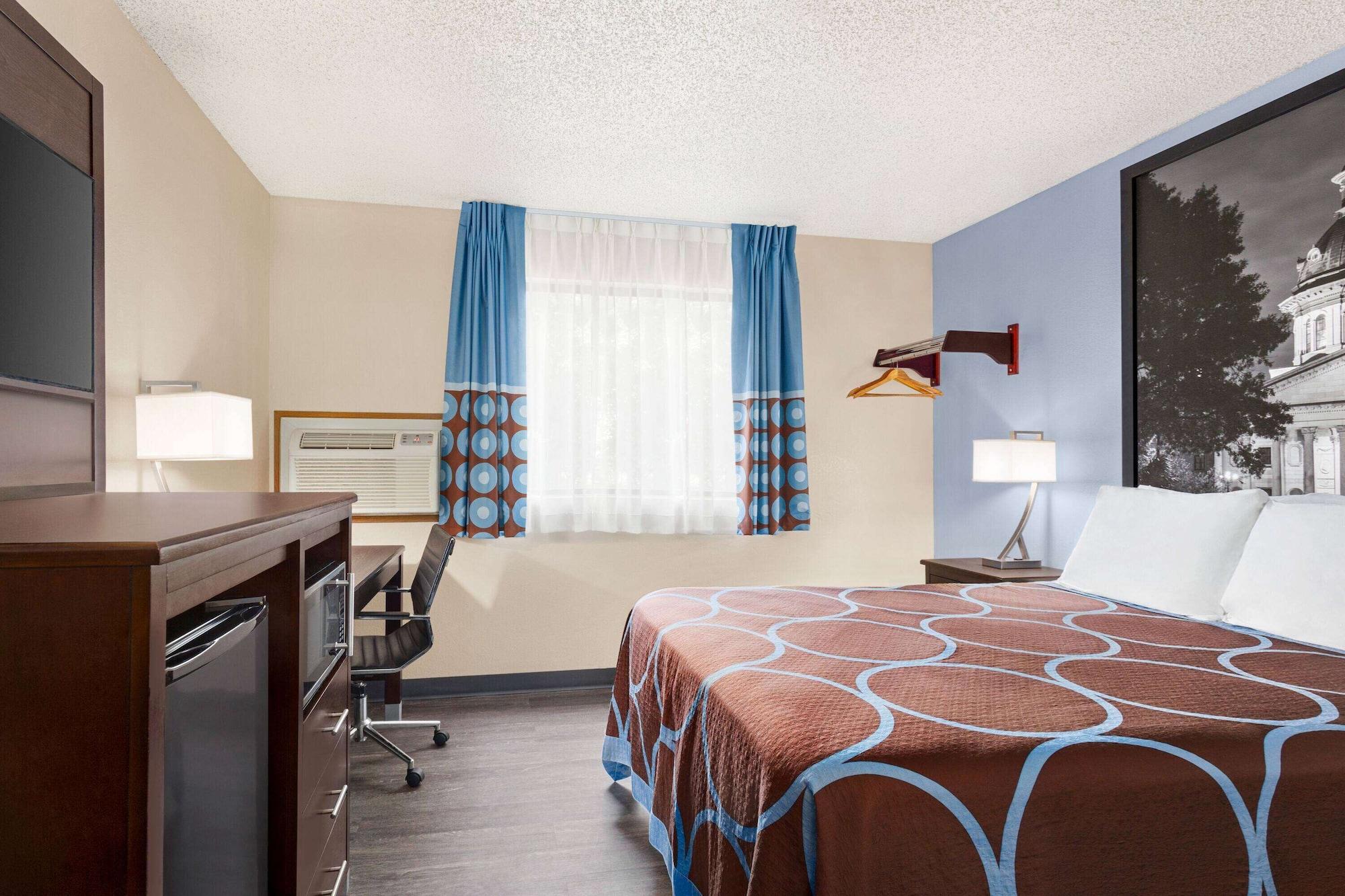 Super 8 By Wyndham Lenexa Overland Park Area/Mall Area Kültér fotó